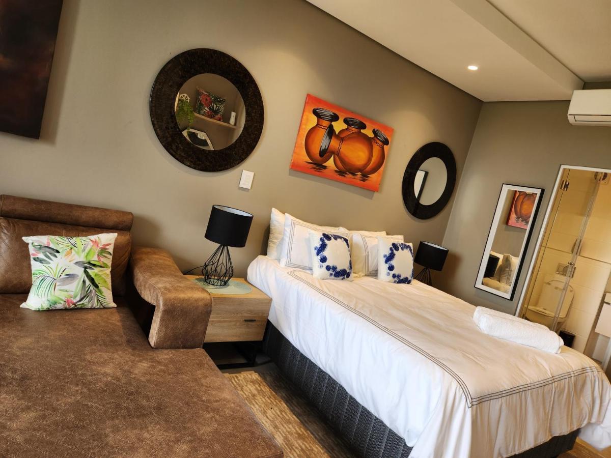 Zimbali Lakes Boulevard 125